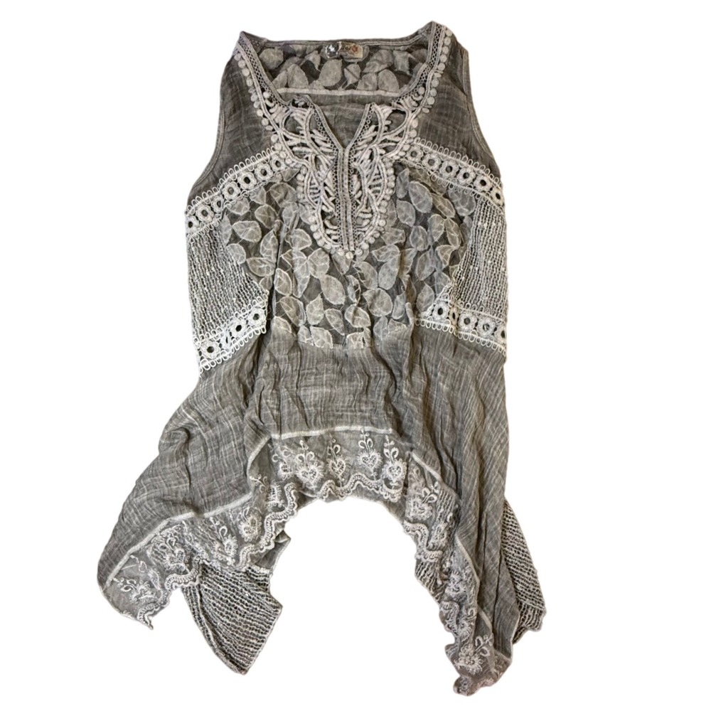 India Boutique Gray Crochet Lace Tank Top Sleeveless Festival One Size